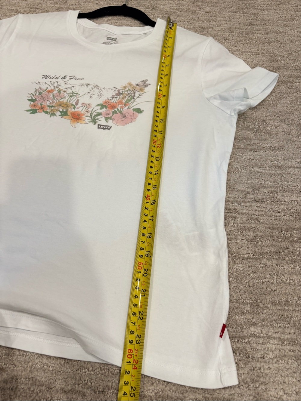 Levi's White Short-Sleeve Floral 'Wild & Free' Tee 100% Cotton - Picture 7 of 7